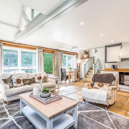 Pass The Keys Peaceful And Beautiful 1 Bedroom Barn Conversion Чичестър Екстериор снимка